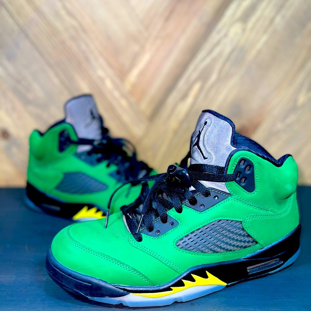 AIR JORDAN 5 RETRO SE “ OREGON DUCKS”